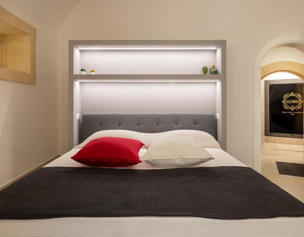 Esperia Luxury Suite & Apartment Noto Ngoại thất bức ảnh